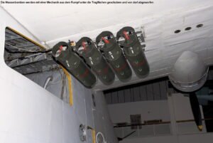 Short S.25 Sunderland Mk.V - Bombenabwurf