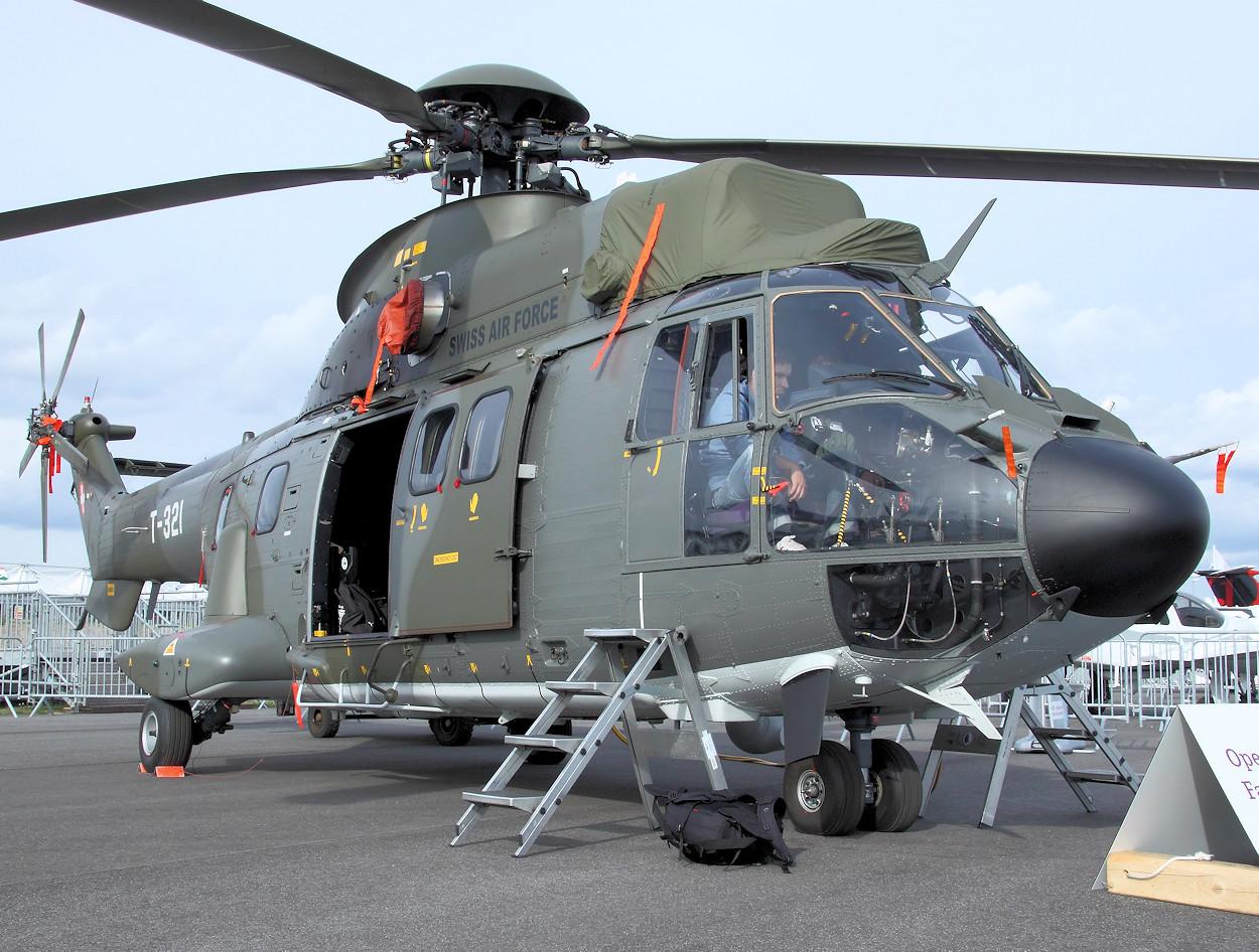 Aérospatiale AS 332 - Super Puma