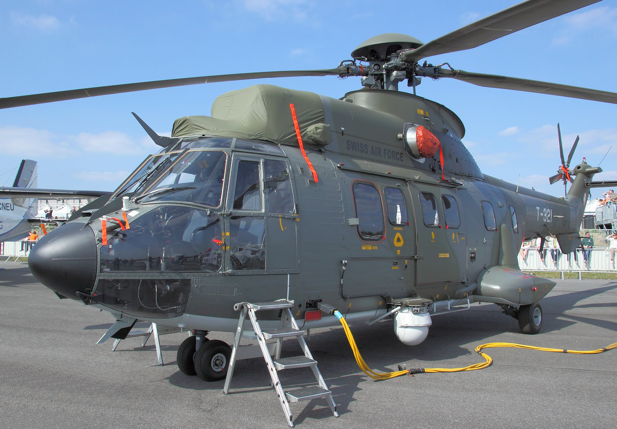 Aérospatiale AS 332 Super Puma - ILA