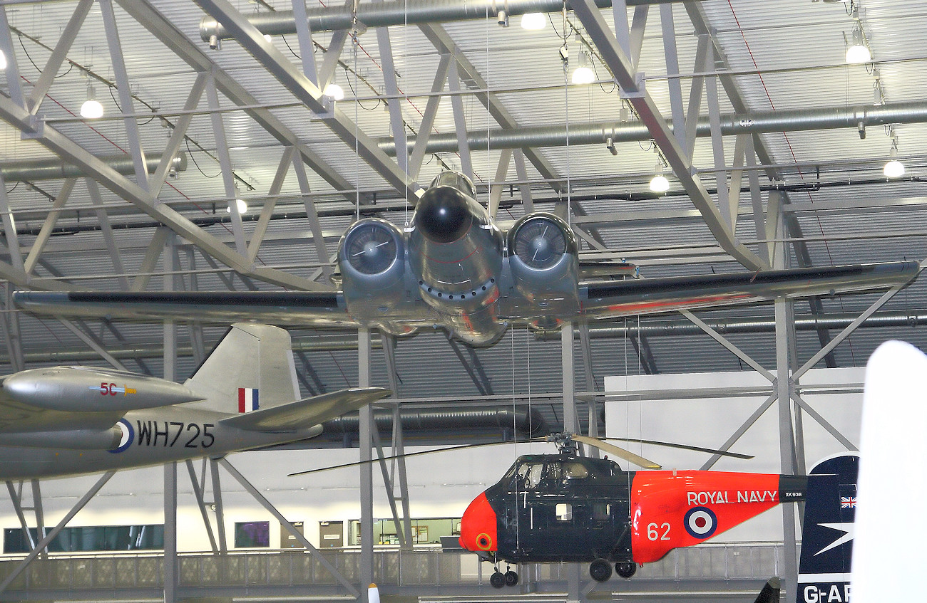 Avro Canada CF100 Canuck in Duxford