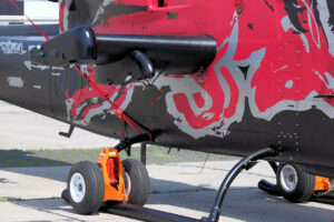 Bell AH-1 Cobra - Stummelflügel für Waffenlast