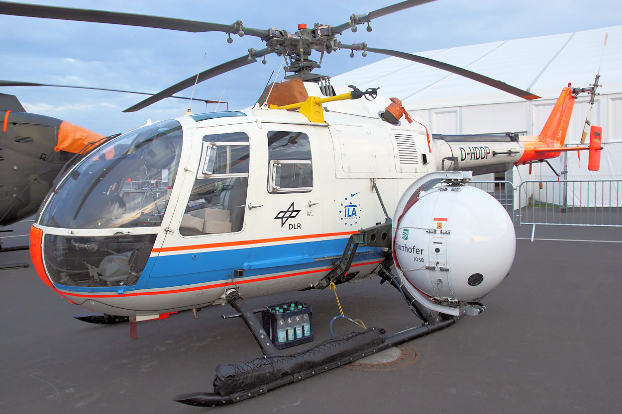 Bölkow Bo 105 der DLR - Forschungshubschrauber