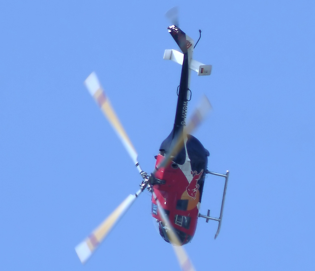 Bölkow Bo 105 - Loopingflug