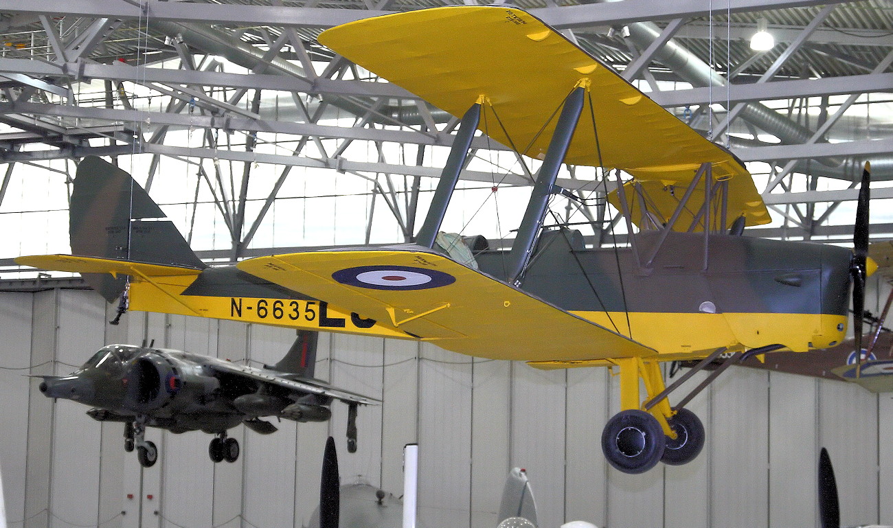 De Havilland D.H. 82 Tiger Moth - Kennung N-6635