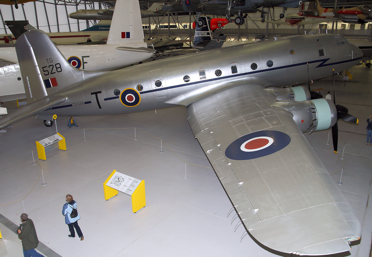 Handley Page H.P.67 Hastings - Royal Air Force