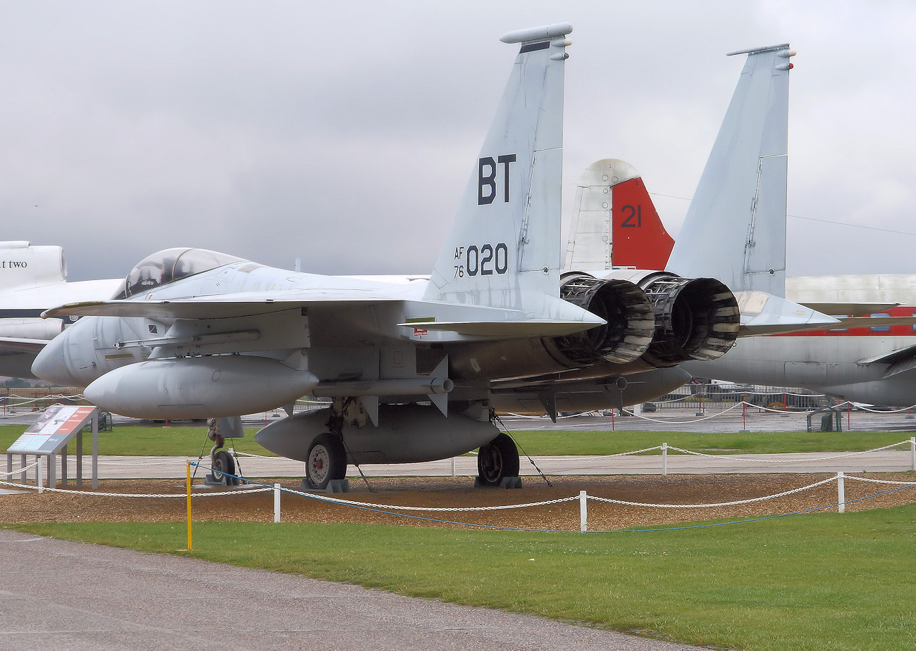 McDonnell Douglas F-15 - U.S. Air Force