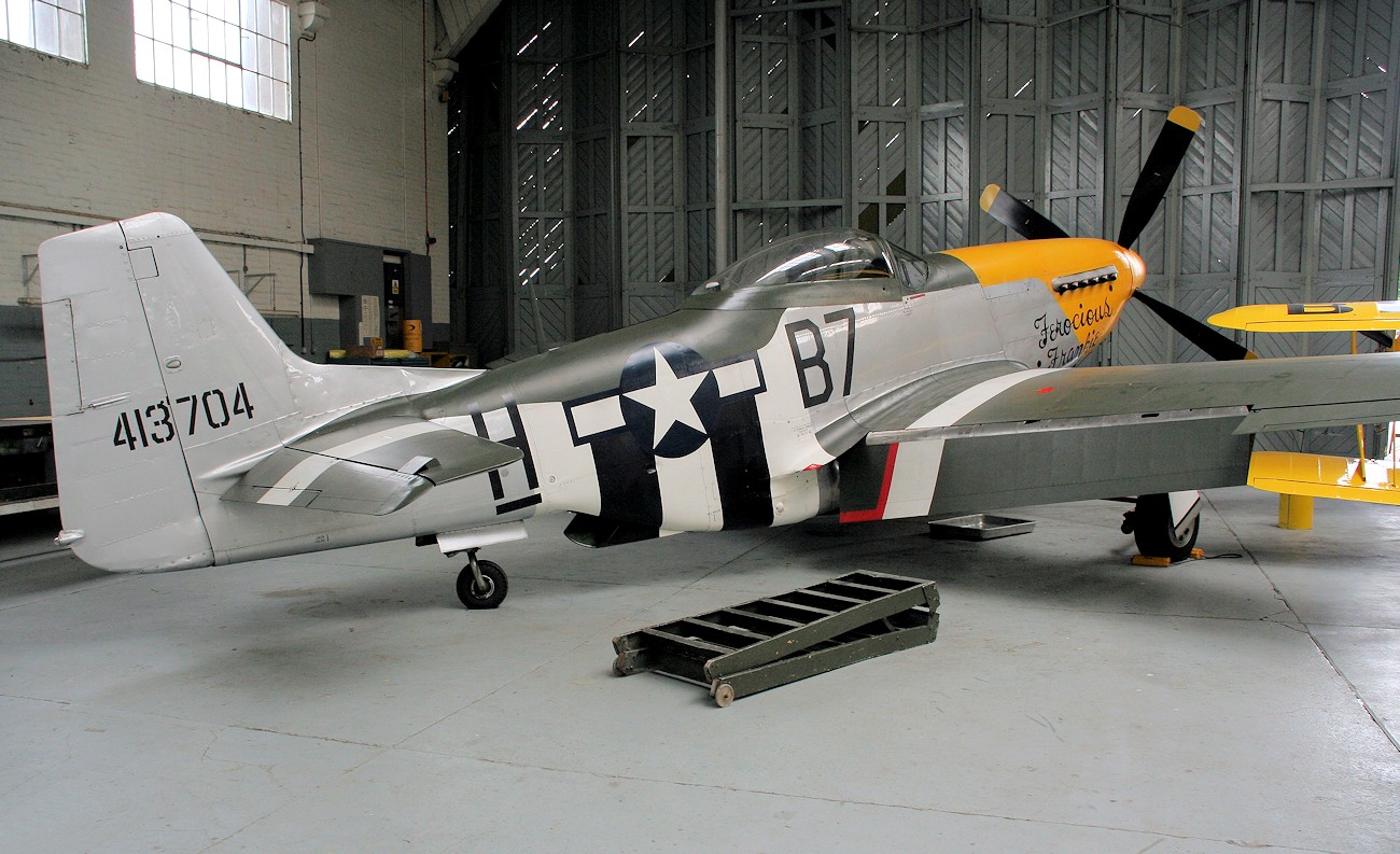 North American P-51D Mustang - Jagdflugzeug