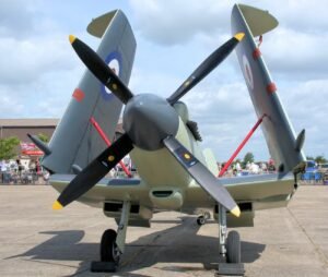 Supermarine Seafire F XVII - Marinejäger der Supermarine Spitfire mit Fanghaken und Klappflügel