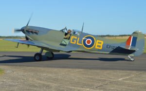 Supermarine Spitfire Vb - Geschichte der Spitfire EP122