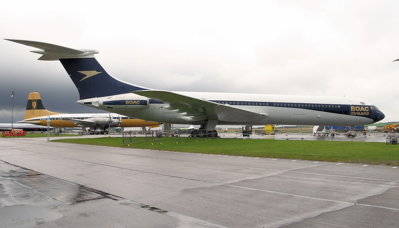 Vickers Super VC 10 - Imperial War Museum Duxford