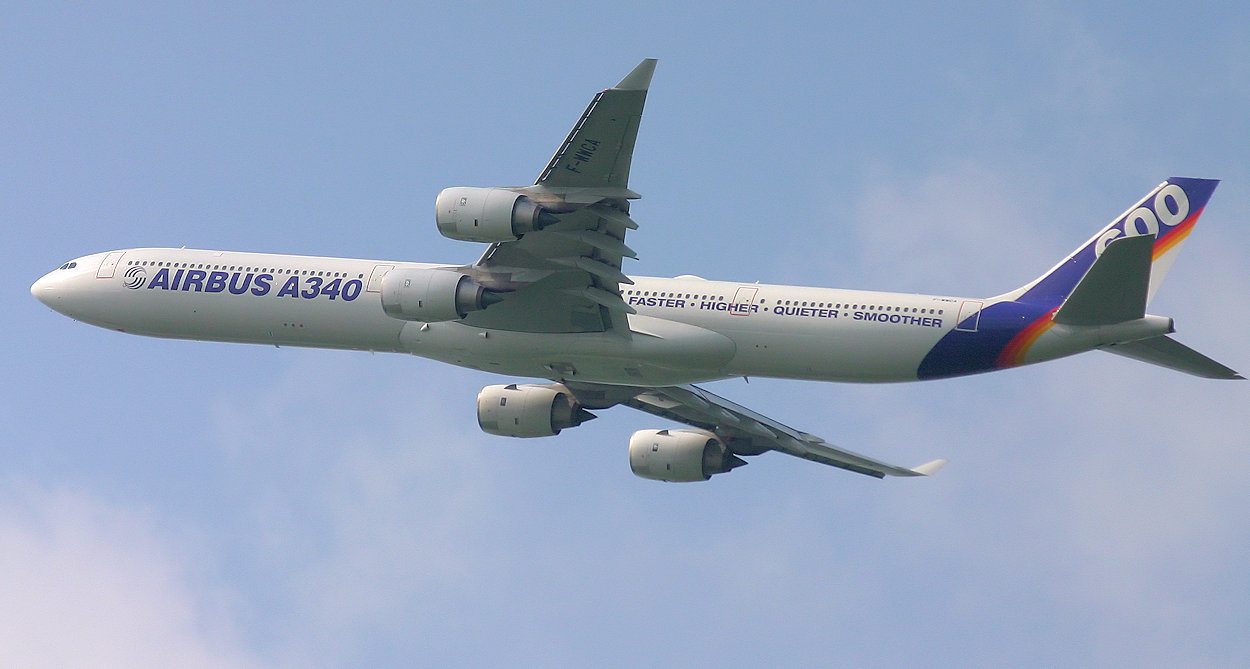 Airbus A340-600 - Flugansicht