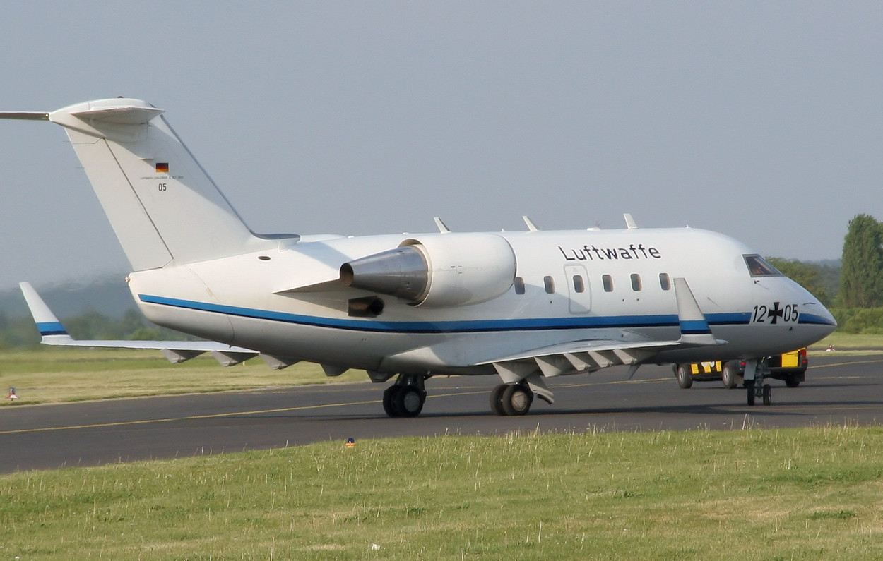 Canadair Challenger CL-601 - Flugzeug der Luftwaffe 12+05