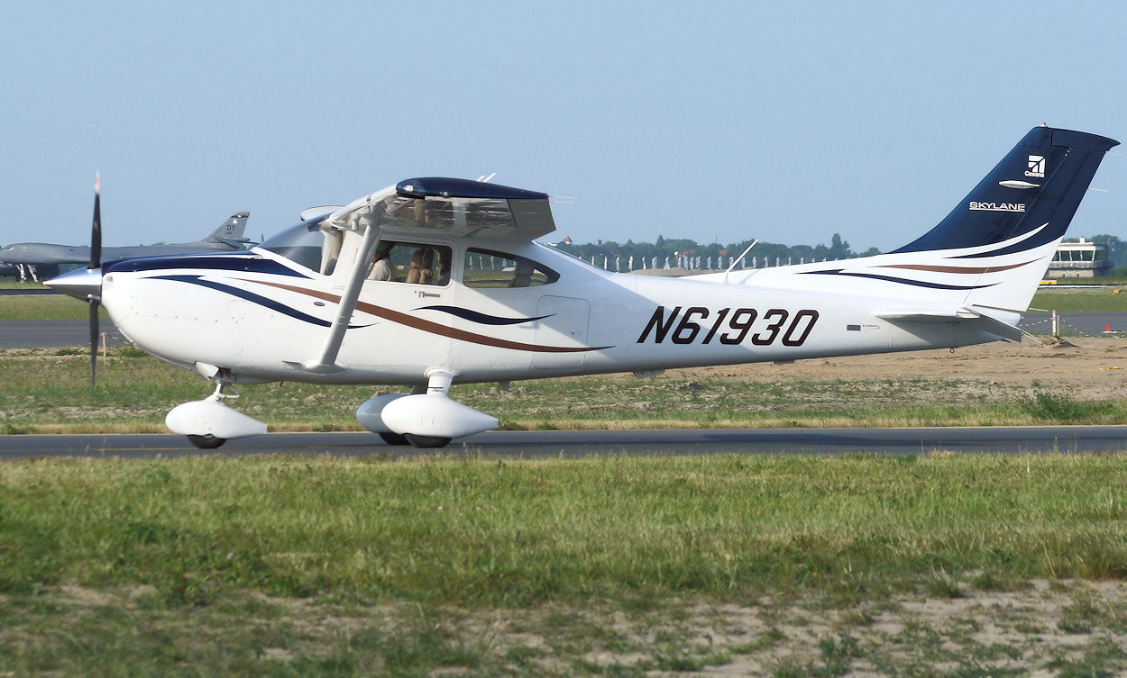 Cessna 182 Skylane Reiseflugzeug