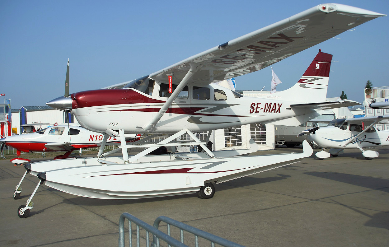 Cessna 206 H Stationair - Amphibienflugzeug