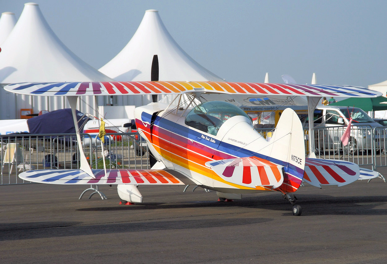 Christen Eagle II - Doppeldeckerflugzeug