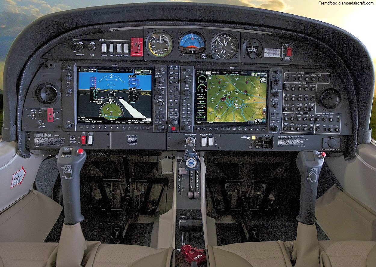 Diamond DA 40 Star - Cockpit