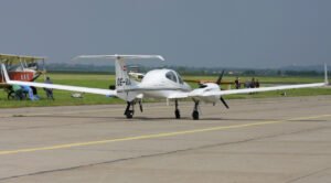 Diamond DA42 Twin Star Rollbahn