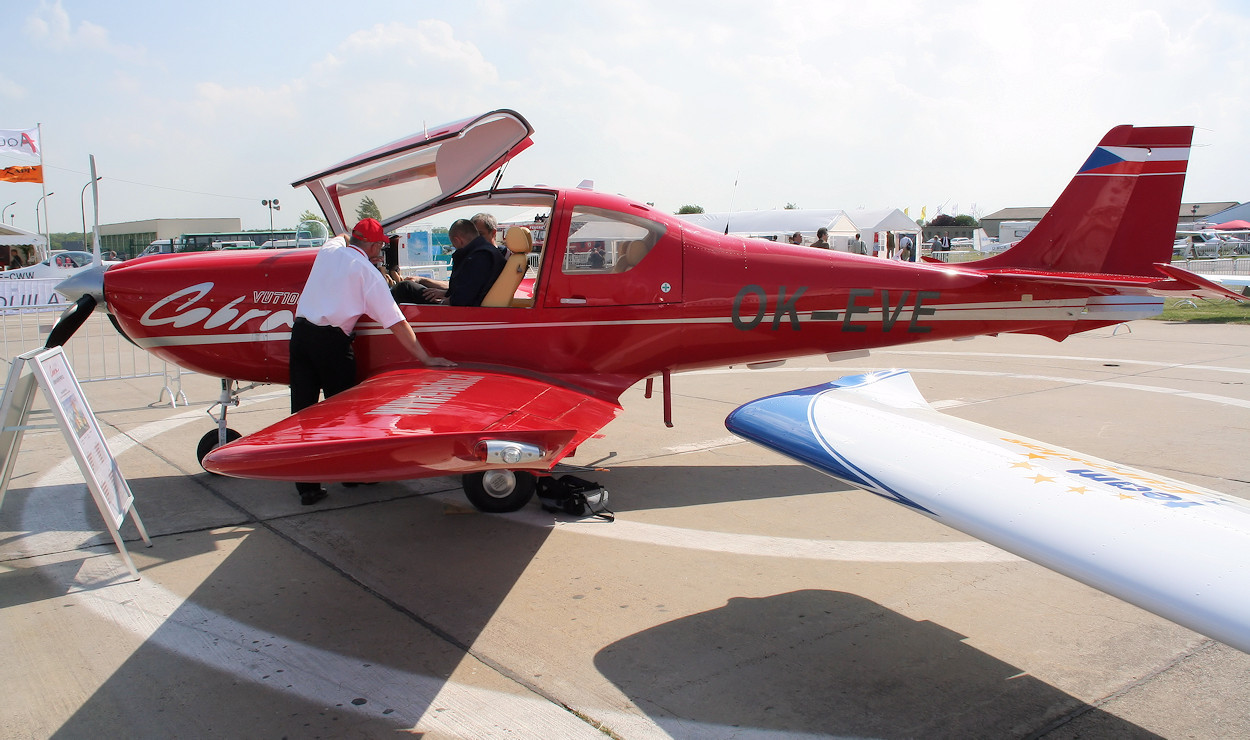 Evektor VUT 100 Cobra - Allzweckflugzeug