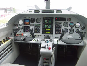 Extra EA 400 - Cockpit