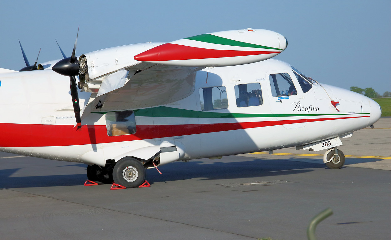 Piaggio P.166 - Mehrzweckflugzeug mit Schubpropeller