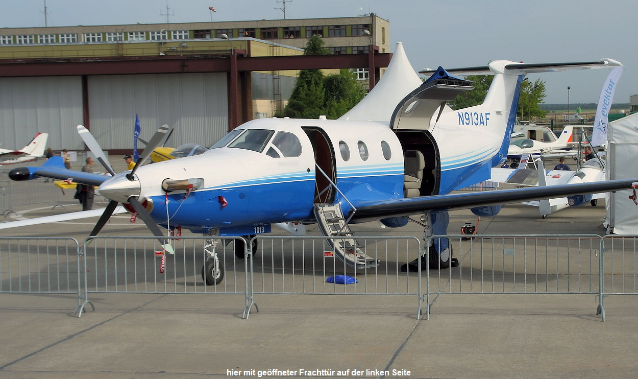 Pilatus PC-12 - einmotoriges Turbinenflugzeug mit Druckkabine