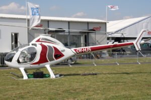 RotorWay Exec 162 F - Die abgebildete Exec 90 ist das Vorgängermodell mit Vergasermotor als Experimental
