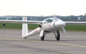 Stemme S10 - Rollfeld auf der ILA