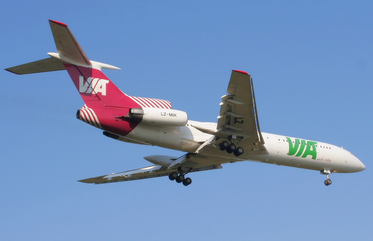 Tupolev Tu-154 - Passagierflugzeug