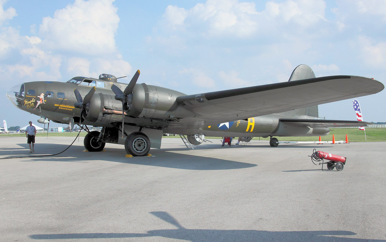 Boeing B-17 Flying Fortress - U.S. Air Force - Bomber