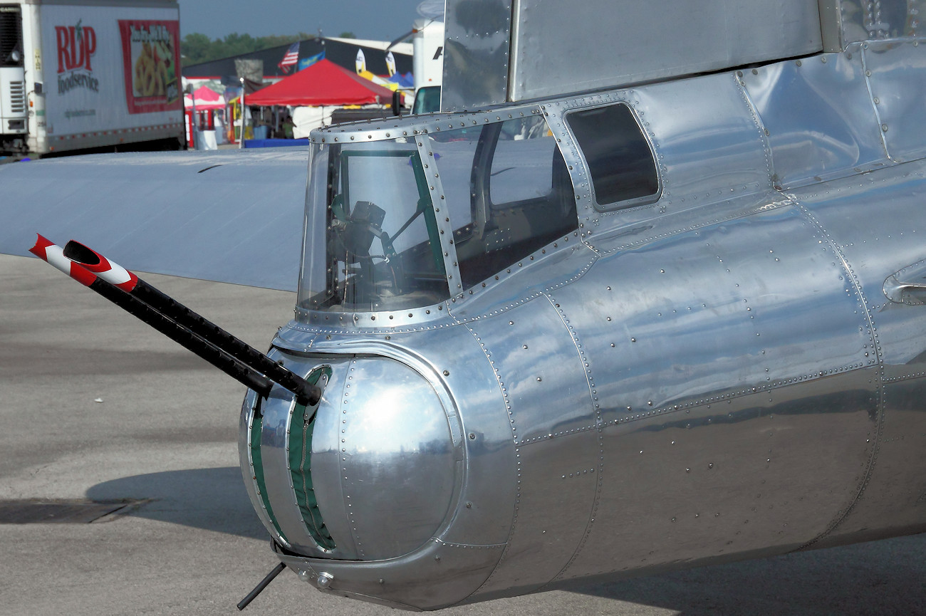 Boeing B-17G Flying Fortress - MG im Heck