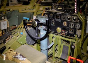 Boeing B-29 Superfortress - Cockpit links