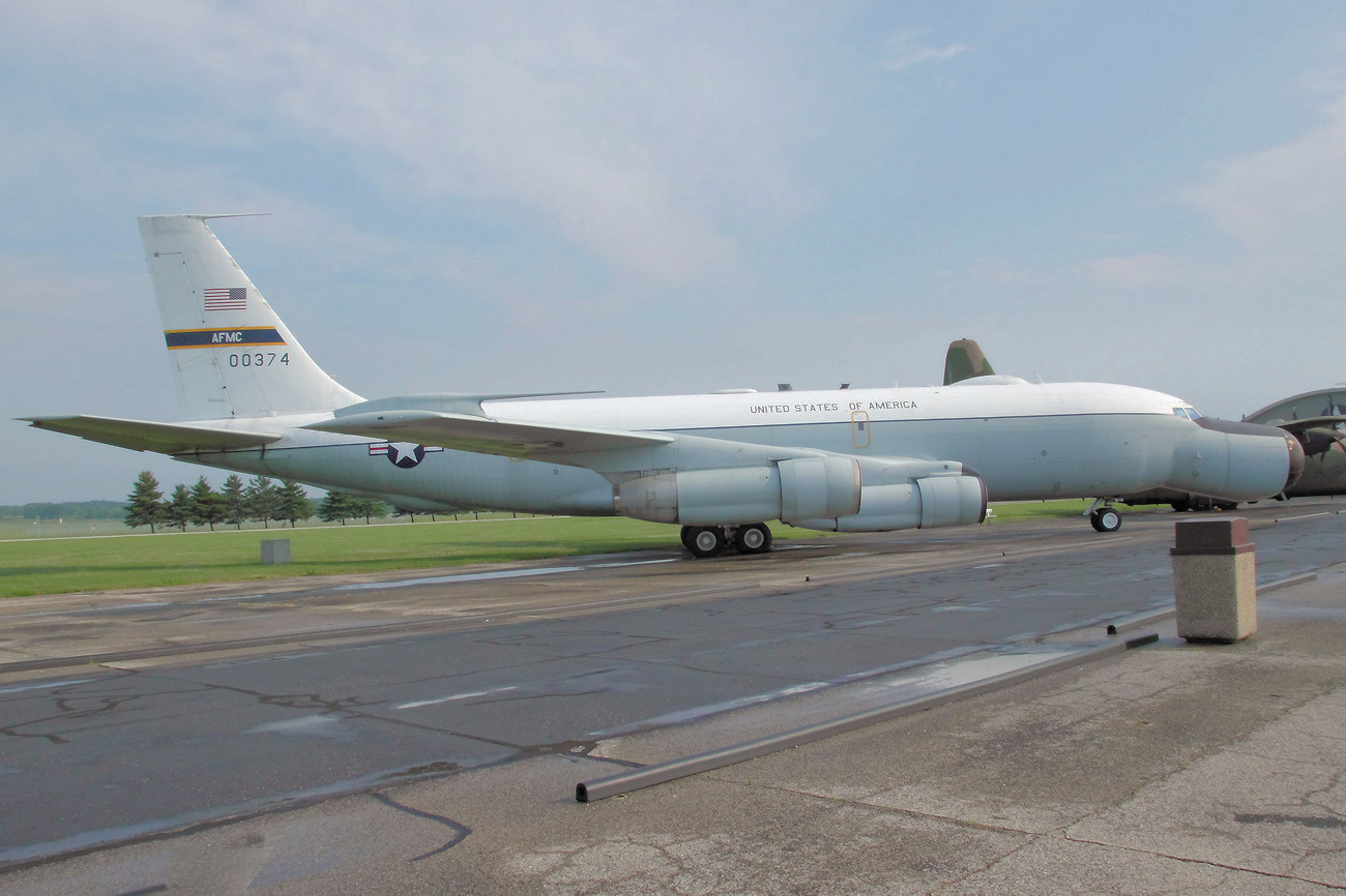 Boeing EC-135E ARIA - Advanced Range Instrumentation Aircraft