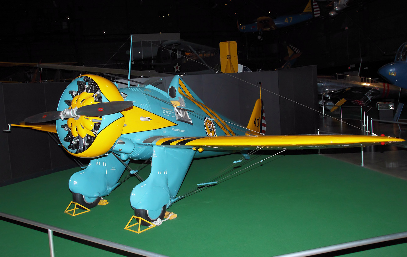 Boeing P-26A Peashooter - erstes Ganzmetallflugzeug