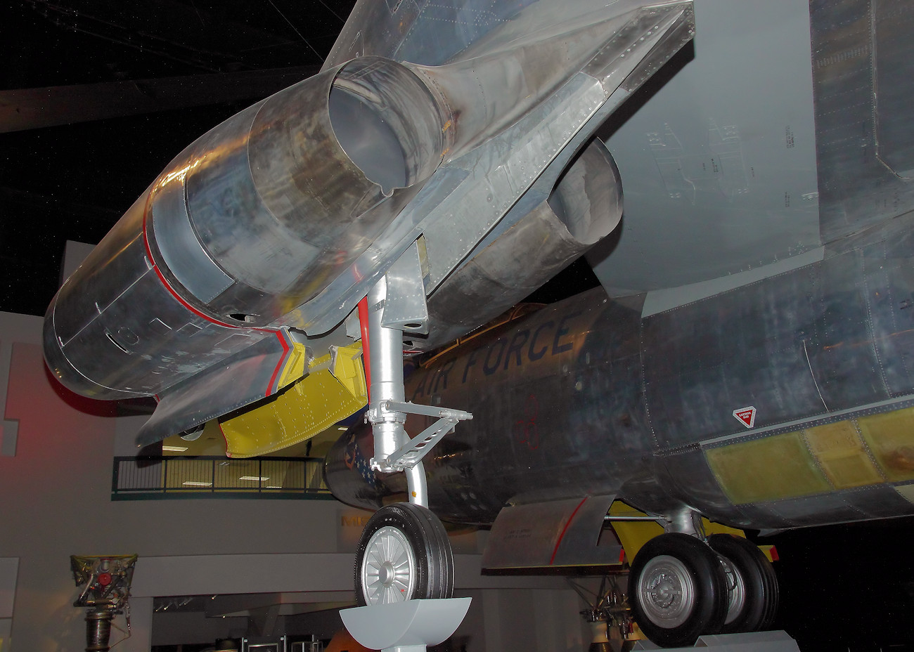 Boeing RB-47H Stratojet - General Electric J47