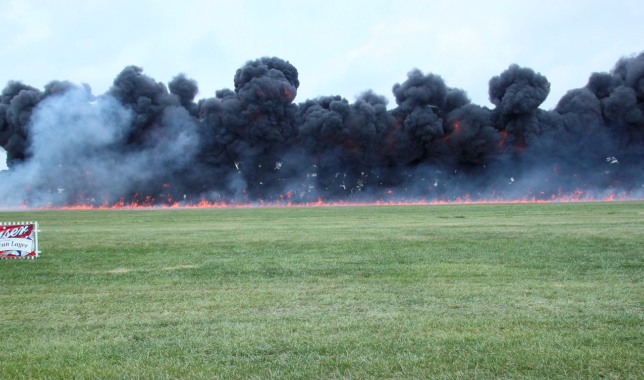 Bombardierung - Air Show Dayton