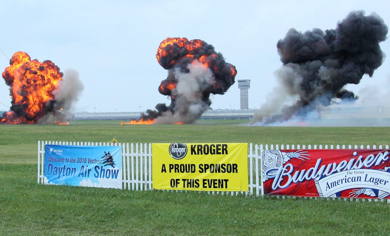 Bombardierung vom Flugplatz Dayton