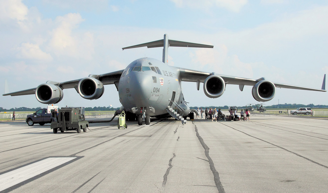 C-17 Globemaster III - Flugzeug