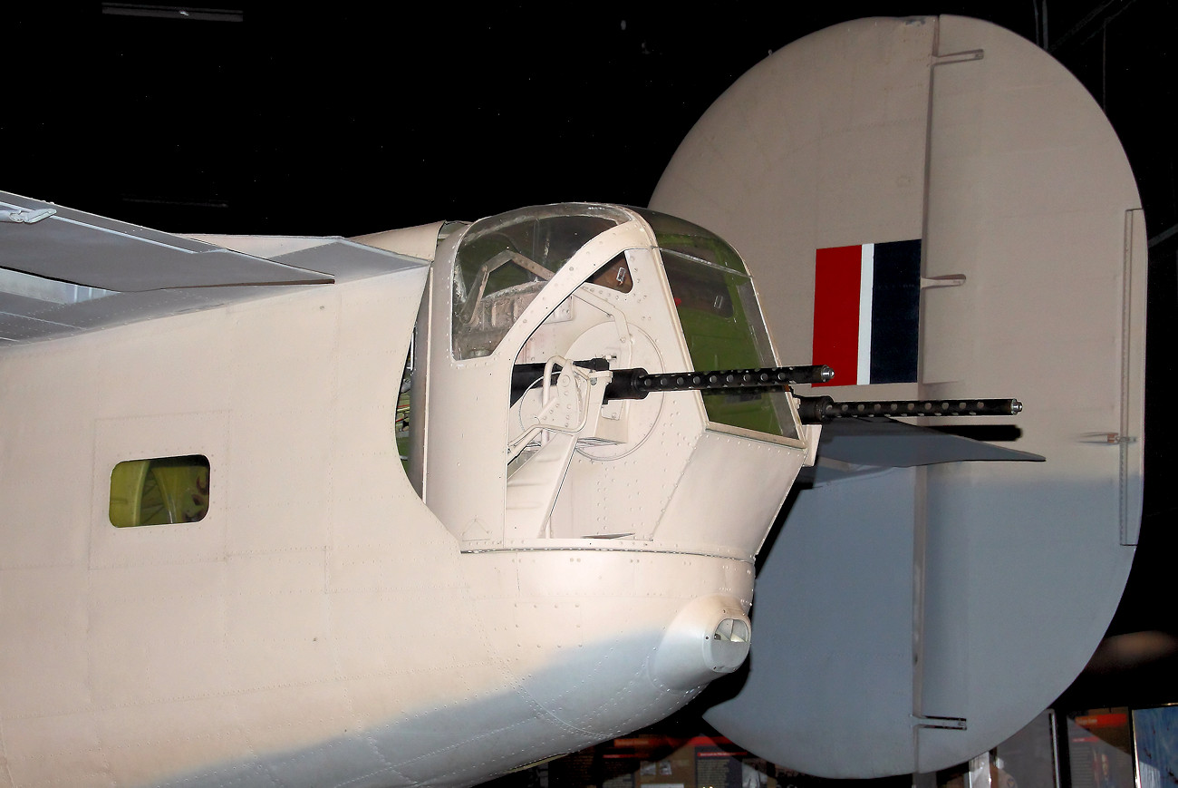 Consolidated B-24 Liberator - MGs im Heck