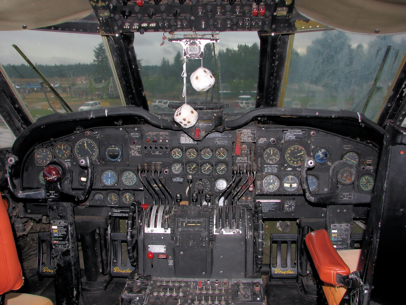 Douglas C-124 Globemaster II - Cockpitansicht