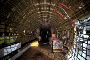 Douglas C-133 Cargo Master - Laderaum