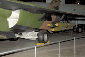 General Dynamics F-111A Aardvark - Bewaffnung