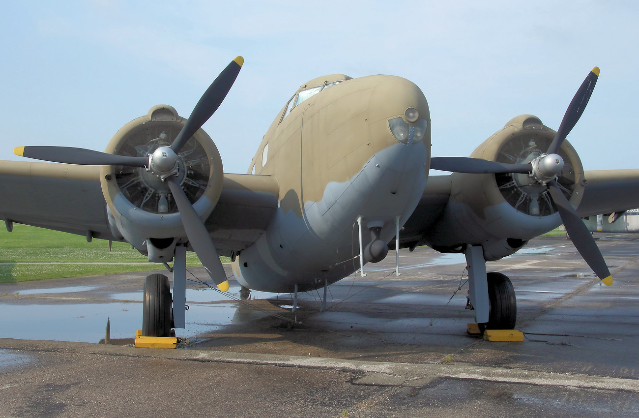 Lockheed C-60A Lodestar - Truppentransporter