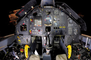 Lockheed F-117A Nighthawk - Cockpit