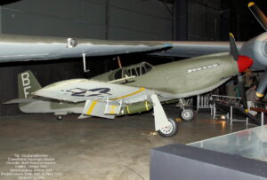 North American A-36A Apache - P-51 Mustang als Sturzkampfbomber mit Sturzflugbremsen