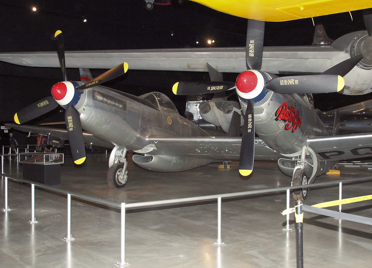 North American F-82B Twin Mustang - Begleitjäger von Langstreckenbombern mit Doppelrumpf