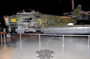 North American F-86H Sabre - Kampfflugzeug