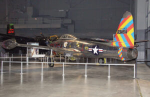 Republic F-84E Thunderjet - Leitwerk