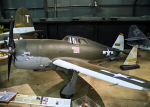 Republic P-47D Thunderbolt (Razorback Version) - US-Kampfflugzeug, hier noch mit dem alten Cockpit, ohne Rund-um-Sicht