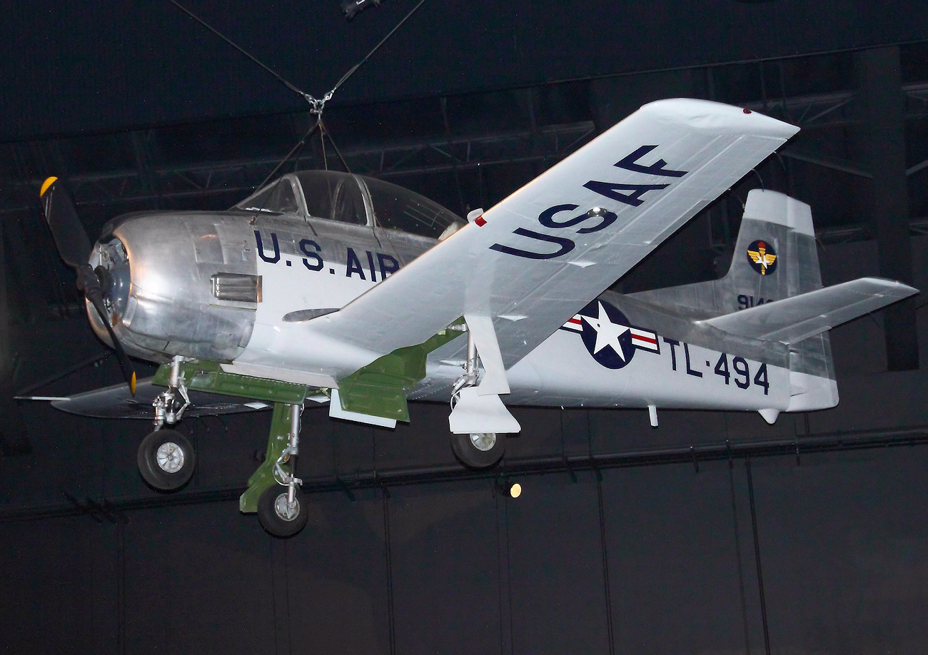 North American T-28A Trojan - Flugzeug von 1949 zur Schulung von Piloten