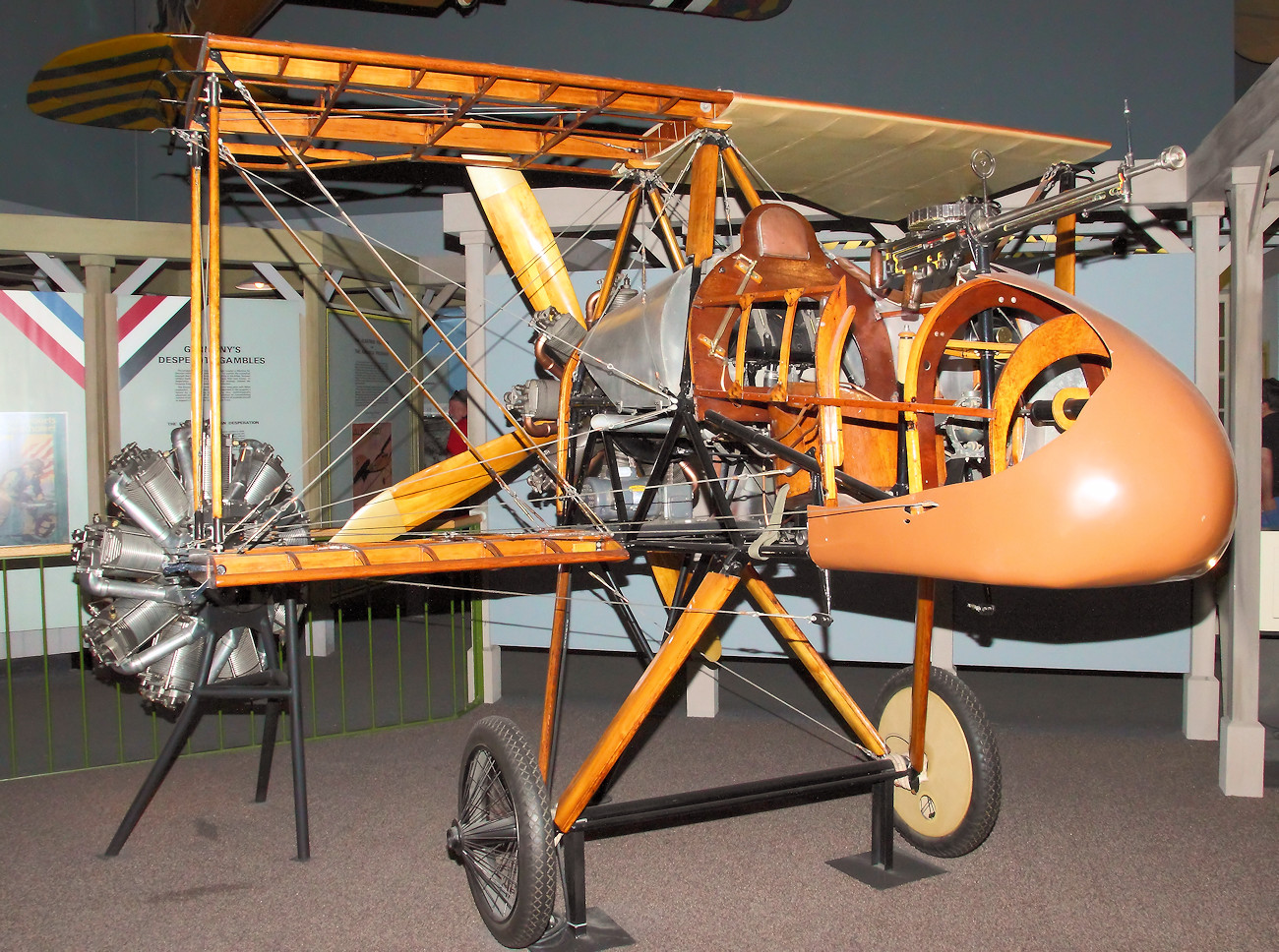 Royal Aircraft Factory F.E.8 - Britisches Jagdflugzeug von 1916 mit Schubpropeller